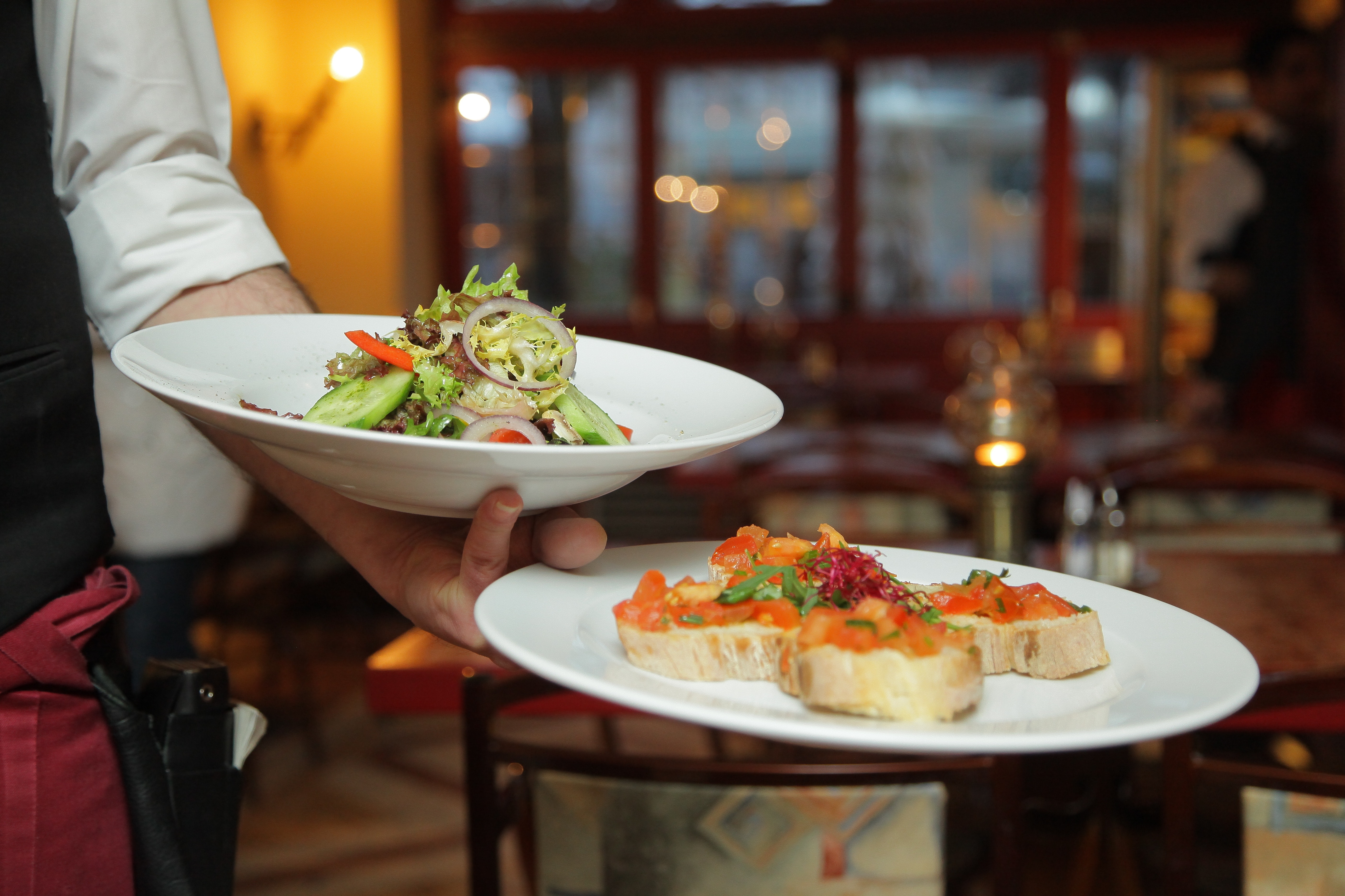 A multi-course meal or a la carte?